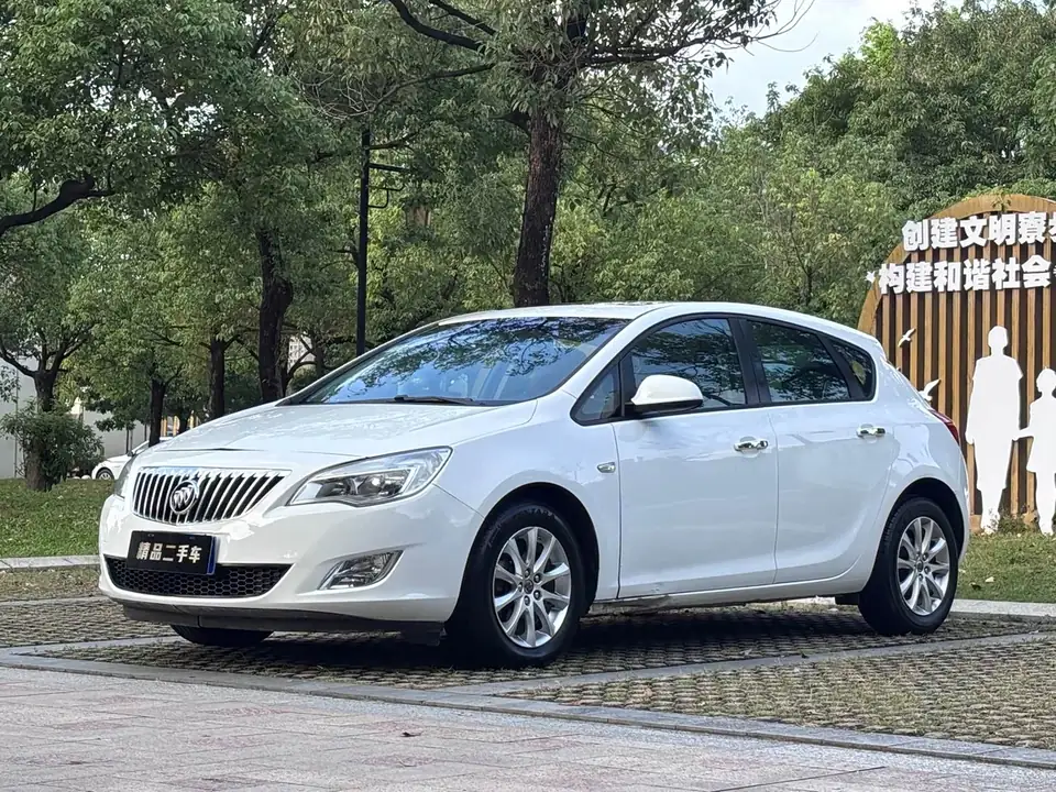 Buick Excelle GT 2015 из Китая