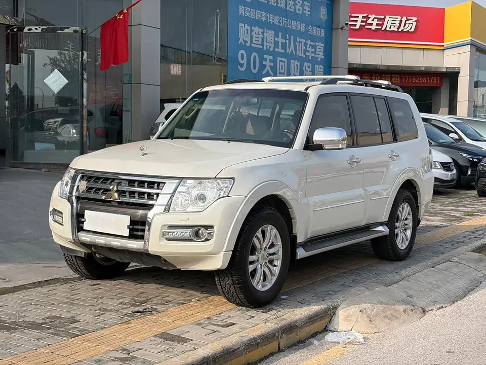 Mitsubishi V97 2020 из Китая