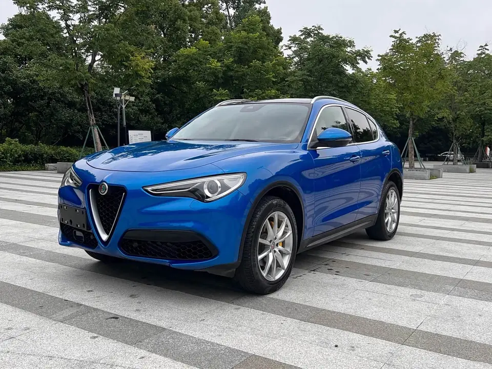 Alfa Romeo Stelvio 2020 из Китая