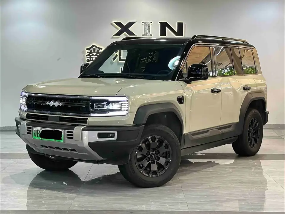 Fangchengbao Leopard 5 2024 из Китая