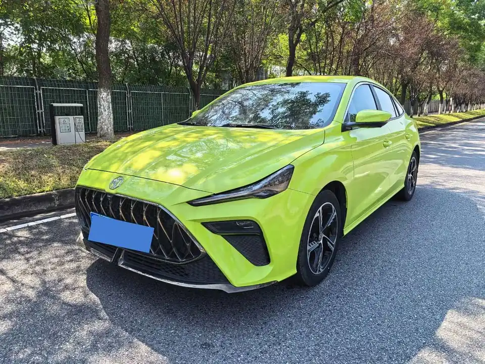 MG MG5 2023 из Китая