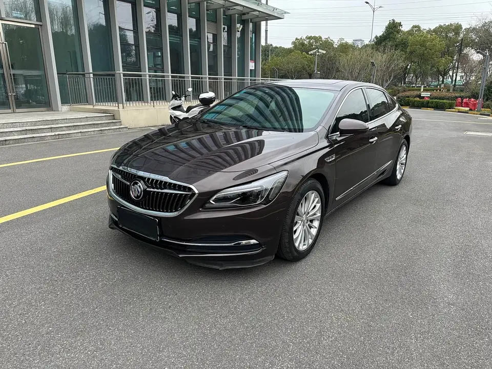 Buick LaCrosse 2018 из Китая
