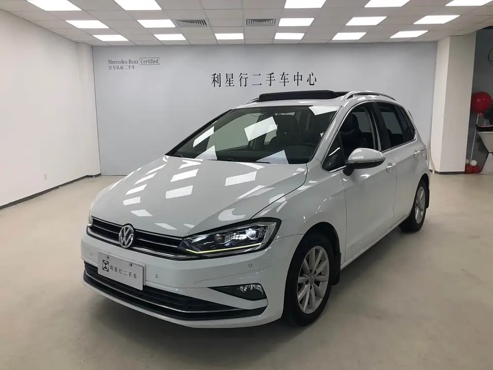 Volkswagen Golf 2020 из Китая