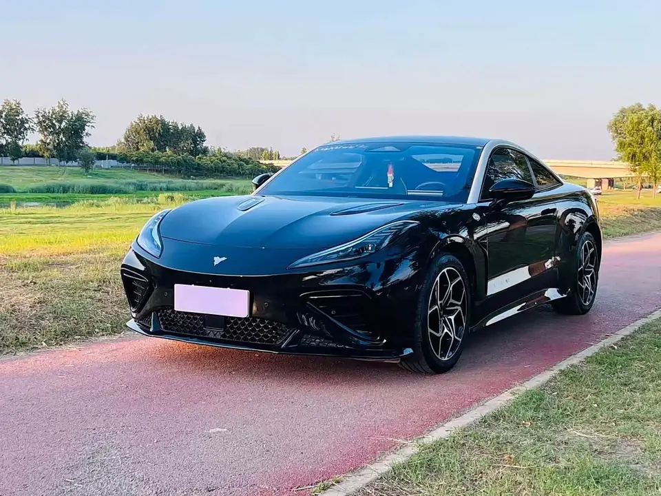 Neta GT 2023 из Китая
