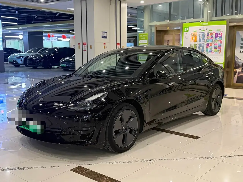 Tesla Model 3 2023 из Китая