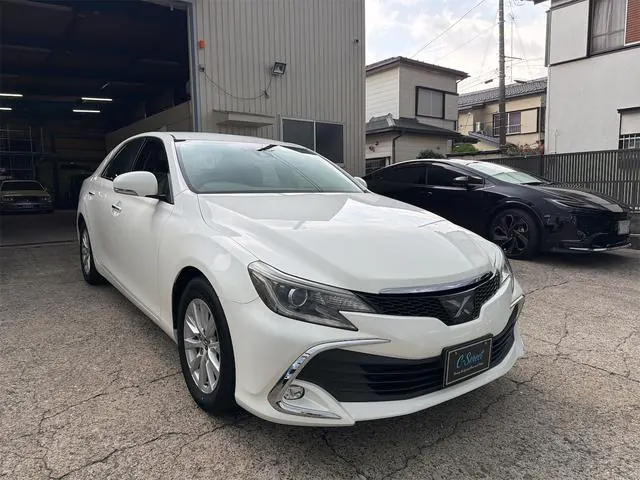 Toyota Mark X 2018 из Японии
