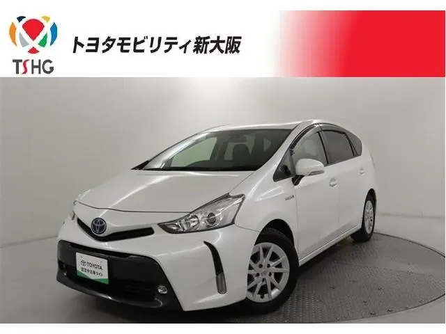 Toyota Prius Alpha 2017 из Японии