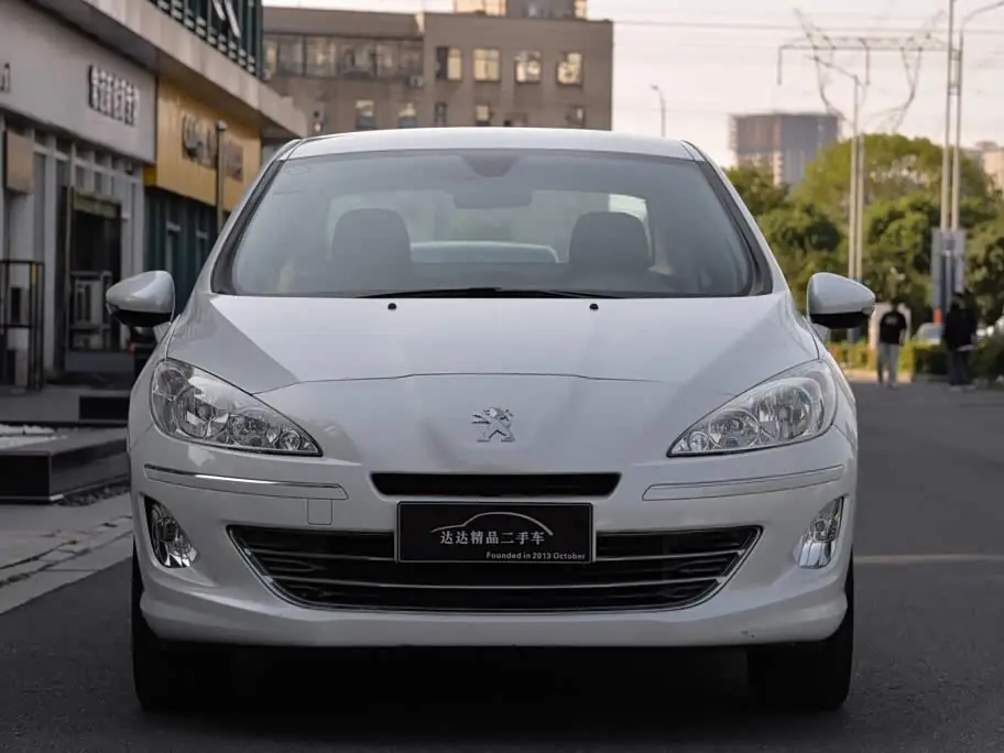 Peugeot 408 2013 из Китая