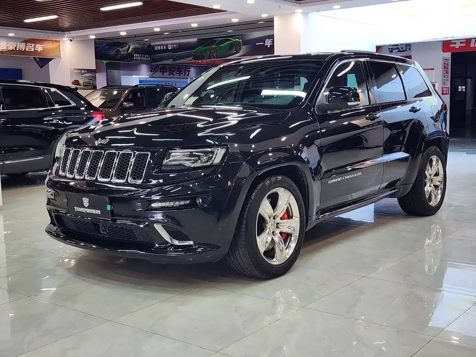 Jeep Grand Cherokee SRT 2014 из Китая