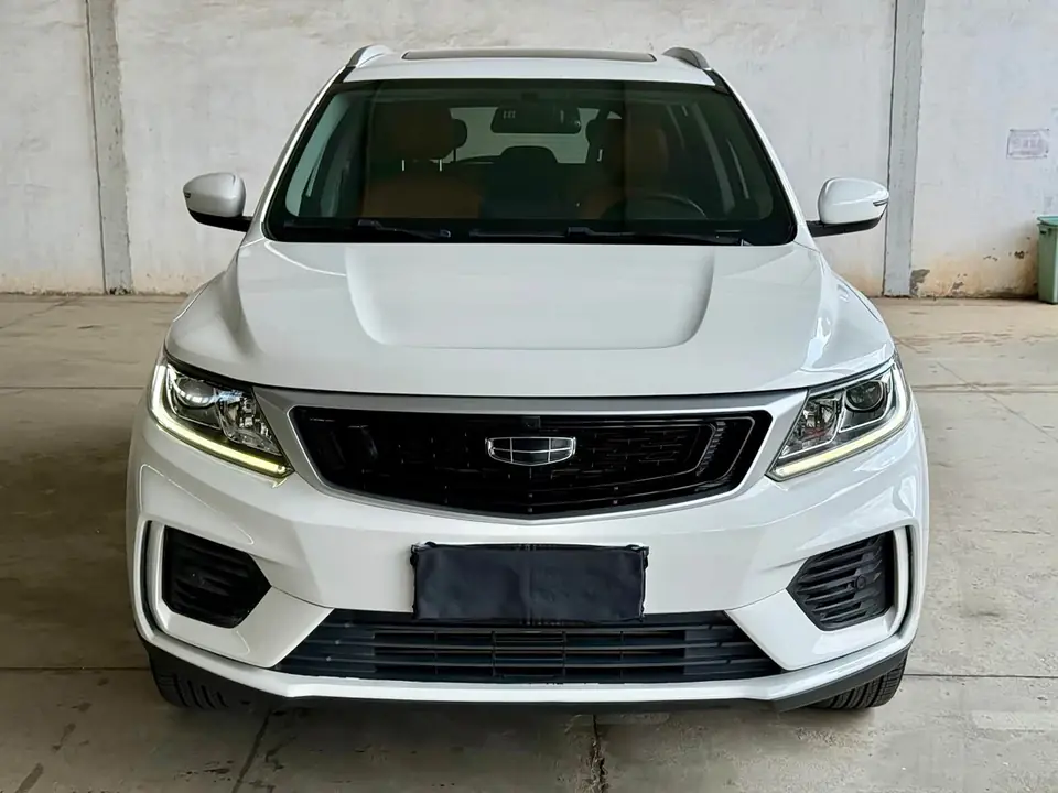 Geely X6 2021 из Китая