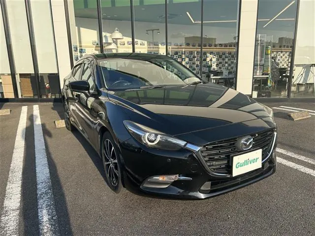Mazda Axela 2018 из Японии