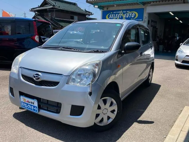 Daihatsu Mira 2015 из Японии