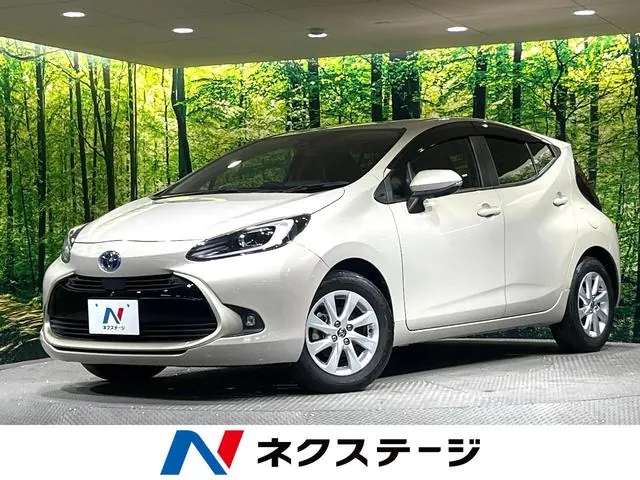 Toyota Aqua 2022 из Японии