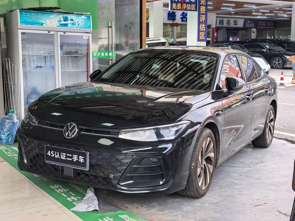 Volkswagen Passat 2025 из Китая