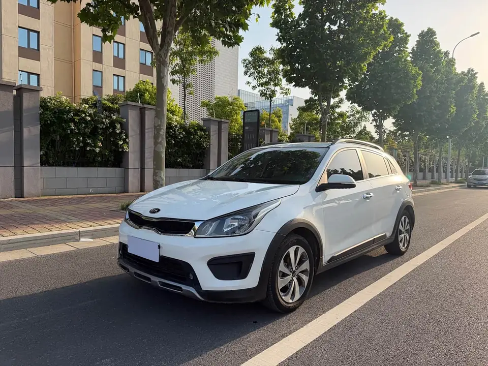 Kia KX 2017 из Китая