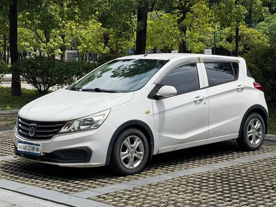 Baojun 310 2018 из Китая