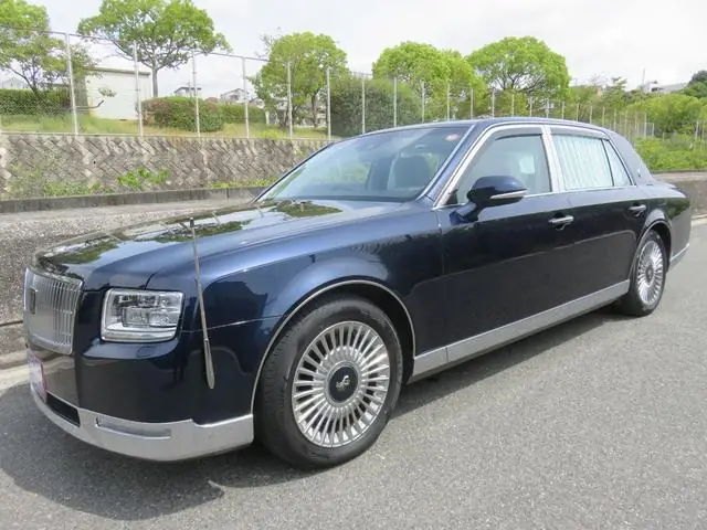 Toyota Century 2024 из Японии