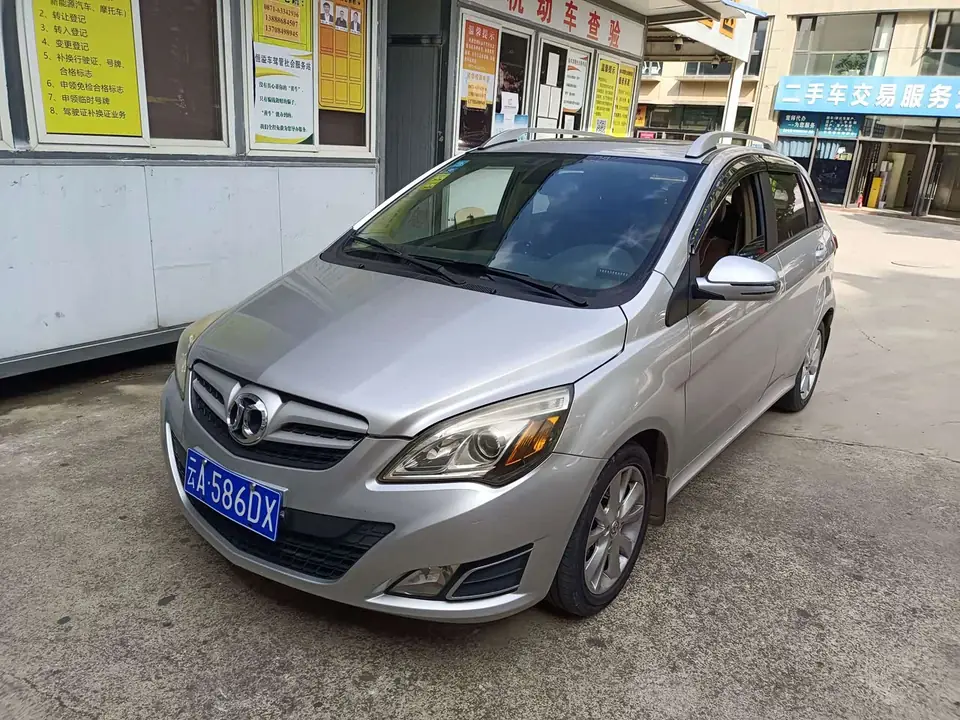 BAIC E 2013 из Китая