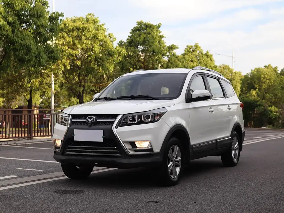 BAIC S3 2017 из Китая
