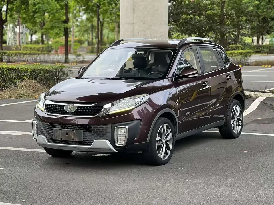 BAIC Q35 2016 из Китая