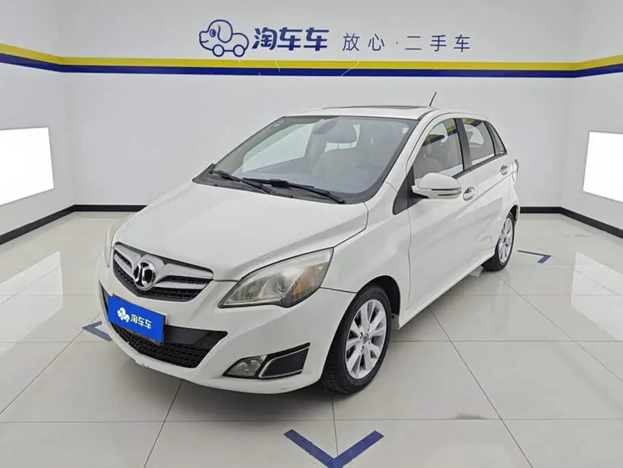 BAIC E 2012 из Китая