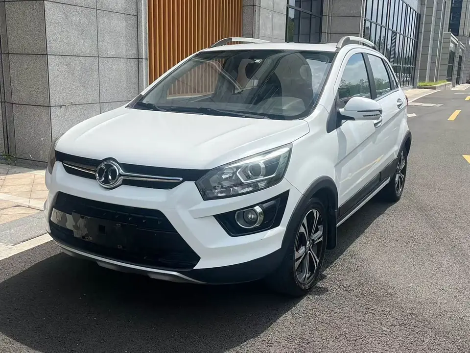 BAIC X25 2016 из Китая