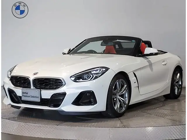 BMW Z4 Cabriolet 2023 из Японии
