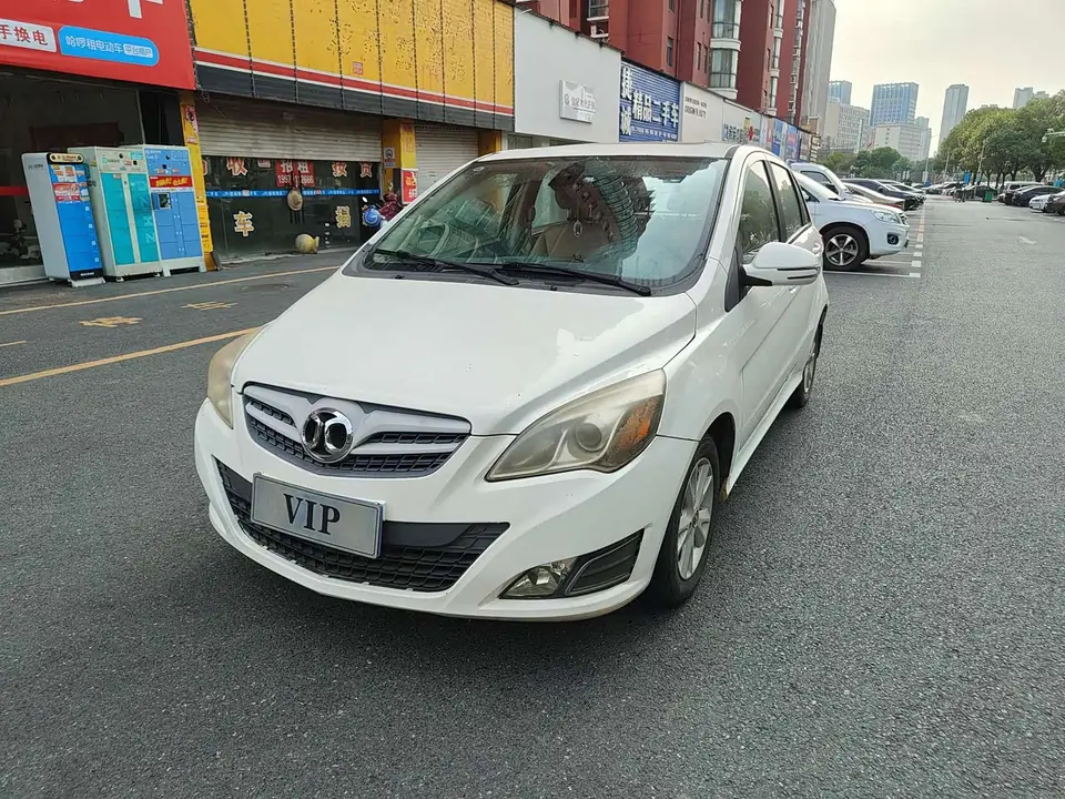BAIC E 2014 из Китая