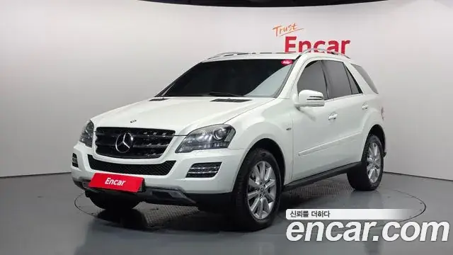Mercedes-Benz M-class 2011 из Кореи
