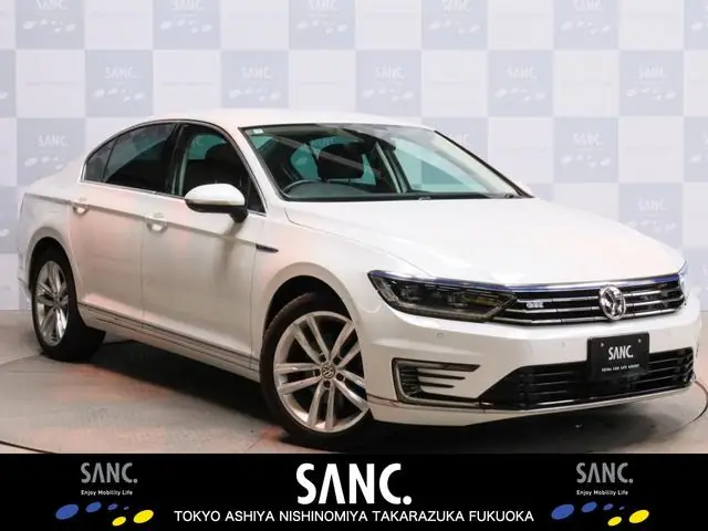Volkswagen Passat GTE 2016 из Японии