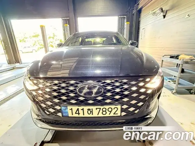 Hyundai Grandeur 2022 из Кореи