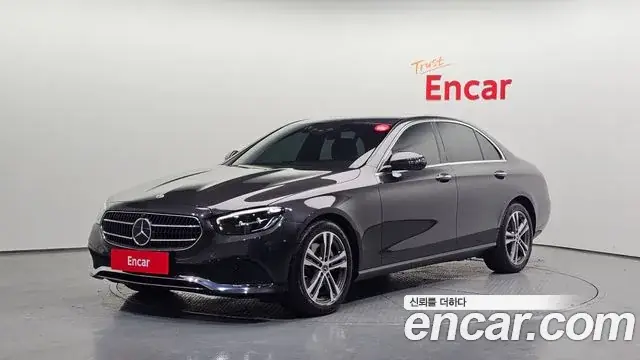 Mercedes-Benz E-Class 2023 из Кореи